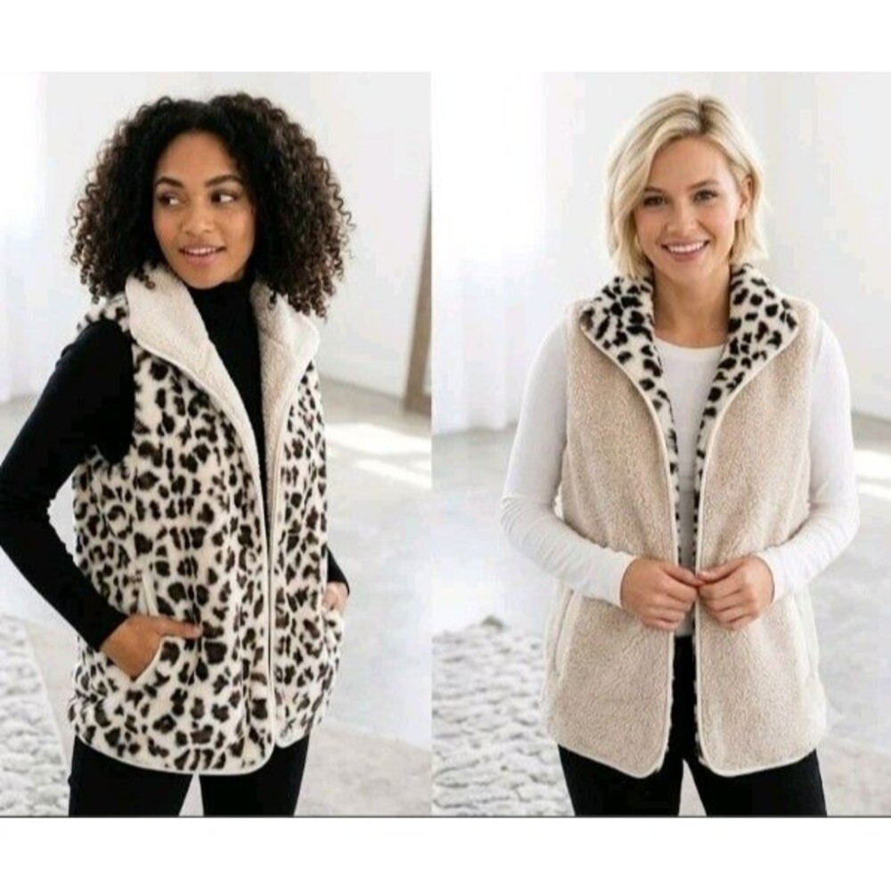 C.C. Leopard Print Faux Fur Sleeveless Soft Reversible Open Coat Pockets L